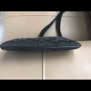 Authentic Coach crossbody